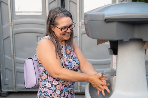 Best Luxury portable toilet rental  in Fort Benton, MT